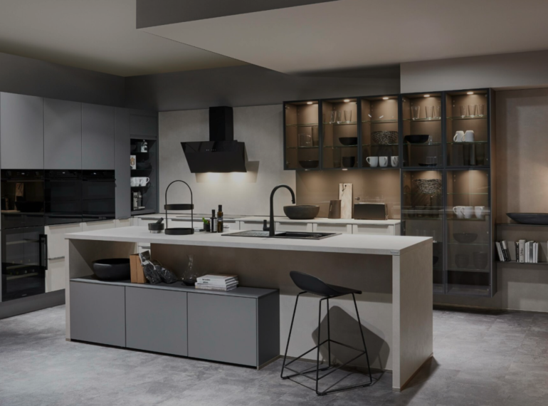 Projet de Cuisines moderne réalisé en menuiserie bois par Nova Star